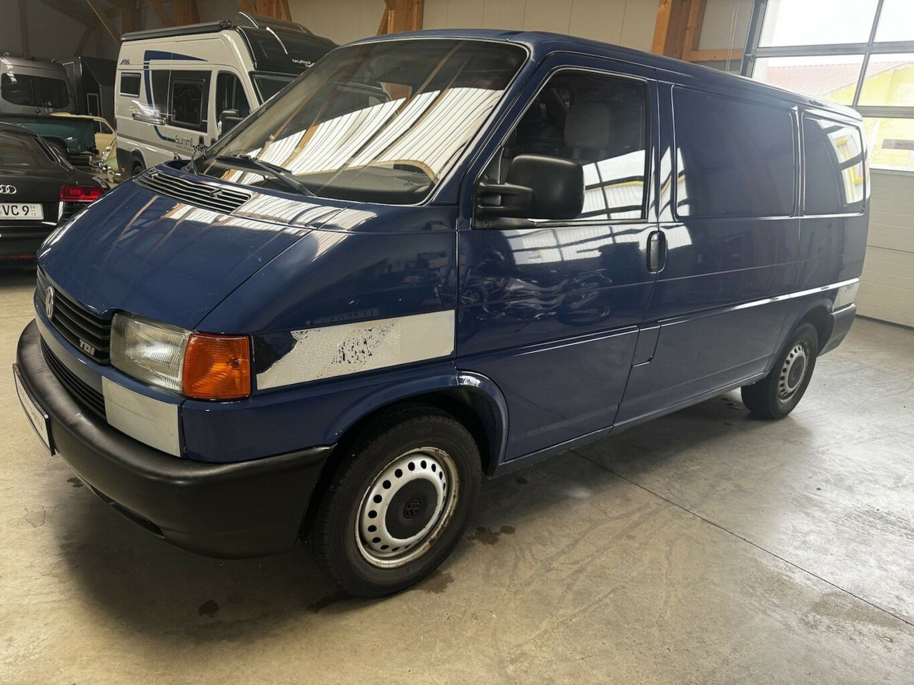 Volkswagen T4 2.5 TDI Syncro 1. Hand MwSt. awb. - Voiture break: photos 1 Volkswagen T4 2.5 TDI Syncro 1. Hand MwSt. awb. - Voiture break: photos 1
