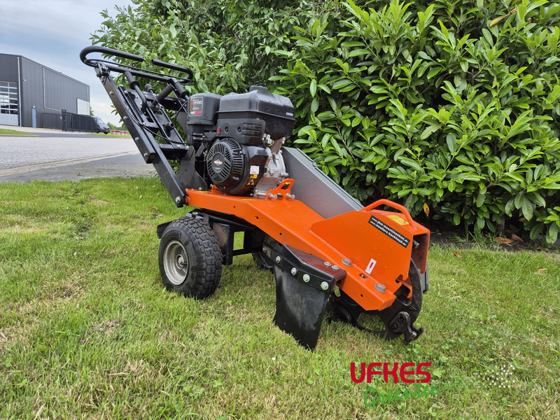 JBM 1466 BT Stump grinder - Dessoucheuse: photos 1 JBM 1466 BT Stump grinder - Dessoucheuse: photos 1