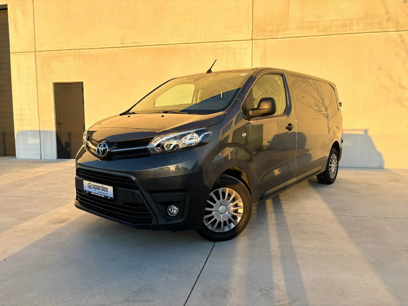 Toyota ProAce City | Leasing - Fourgon utilitaire: photos 1 Toyota ProAce City | Leasing - Fourgon utilitaire: photos 1
