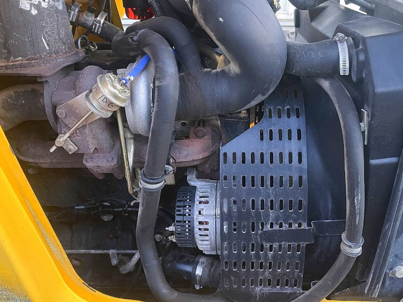 Tractopelle JCB 3 CX Super: photos 14