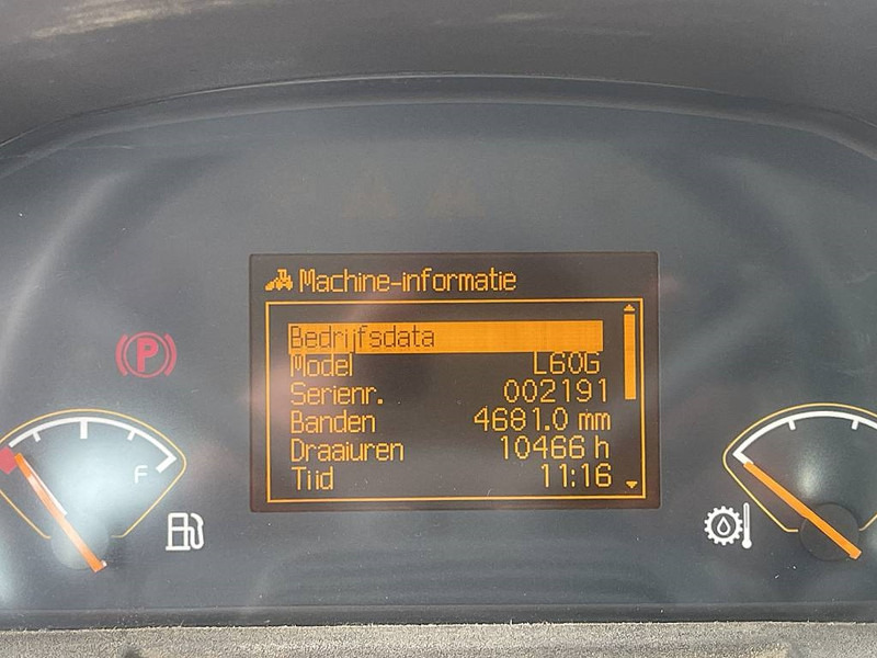 Chargeuse sur pneus Volvo L 60 G: photos 11