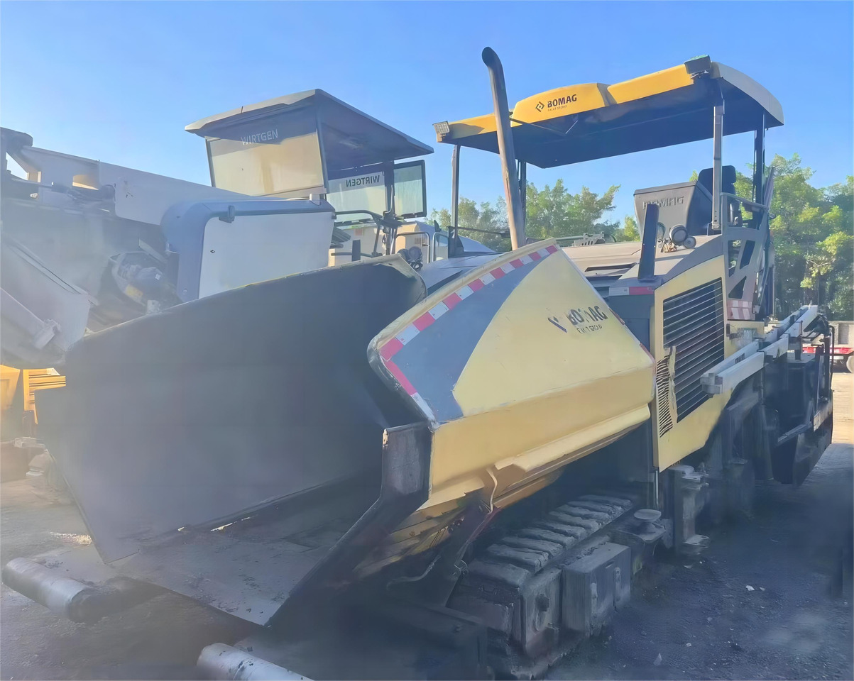 BOMAG BF800C Asphalt Paver Machine Used Asphalt Paver - Finisseur: photos 3 BOMAG BF800C Asphalt Paver Machine Used Asphalt Paver - Finisseur: photos 3