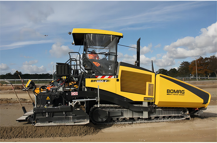 BOMAG BF800C Asphalt Paver Machine Used Asphalt Paver - Finisseur: photos 1 BOMAG BF800C Asphalt Paver Machine Used Asphalt Paver - Finisseur: photos 1