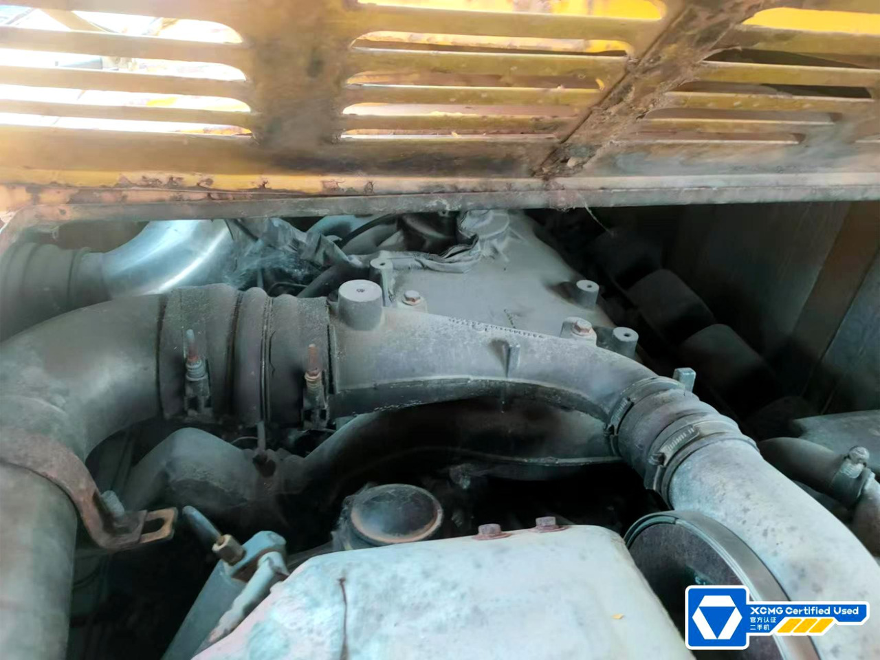 Crédit-bail XCMG 1200ton QAY1200 used hydraulic all terrain crane XCMG 1200ton QAY1200 used hydraulic all terrain crane: photos 7 Crédit-bail XCMG 1200ton QAY1200 used hydraulic all terrain crane XCMG 1200ton QAY1200 used hydraulic all terrain crane: photos 7