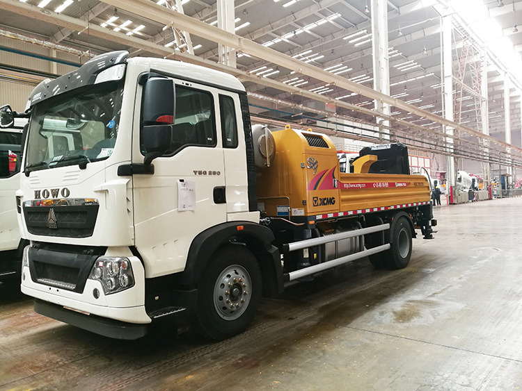 XCMG 2020 Year Concrete Pump Truck Hbc10022V Used Truck Mounted Concrete Pump Price - Camion pompe: photos 5 XCMG 2020 Year Concrete Pump Truck Hbc10022V Used Truck Mounted Concrete Pump Price - Camion pompe: photos 5