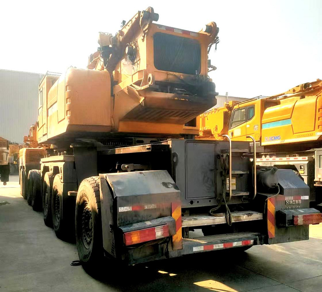XCMG 2021 used 500ton QAY500 telescopic arm all terrain crane truck price - Grue tout-terrain: photos 2 XCMG 2021 used 500ton QAY500 telescopic arm all terrain crane truck price - Grue tout-terrain: photos 2