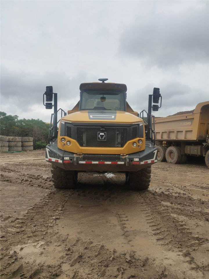 XCMG 2023 Year Xda45VII China 45 Ton Used Mining Articulated Dump Truck in Good Condition - Tombereau articulé: photos 4 XCMG 2023 Year Xda45VII China 45 Ton Used Mining Articulated Dump Truck in Good Condition - Tombereau articulé: photos 4