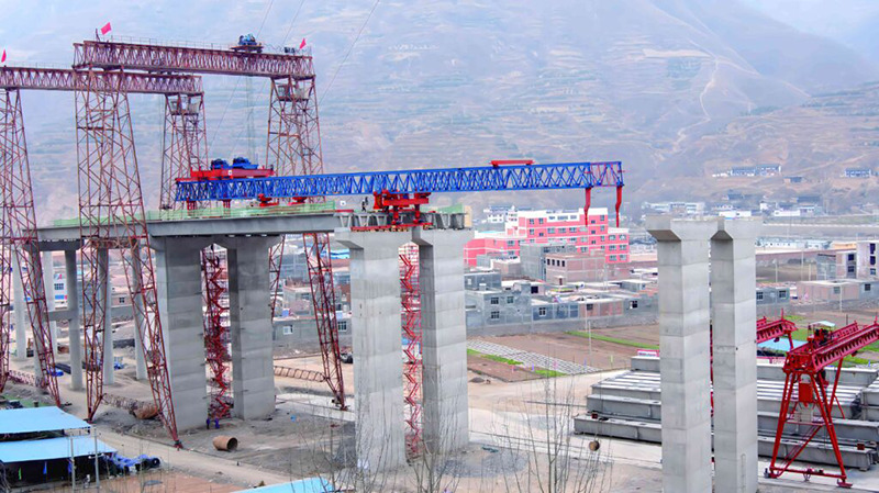 XCMG Bridge Erecting Machine Elevated Railway - Portique de manutention: photos 3 XCMG Bridge Erecting Machine Elevated Railway - Portique de manutention: photos 3
