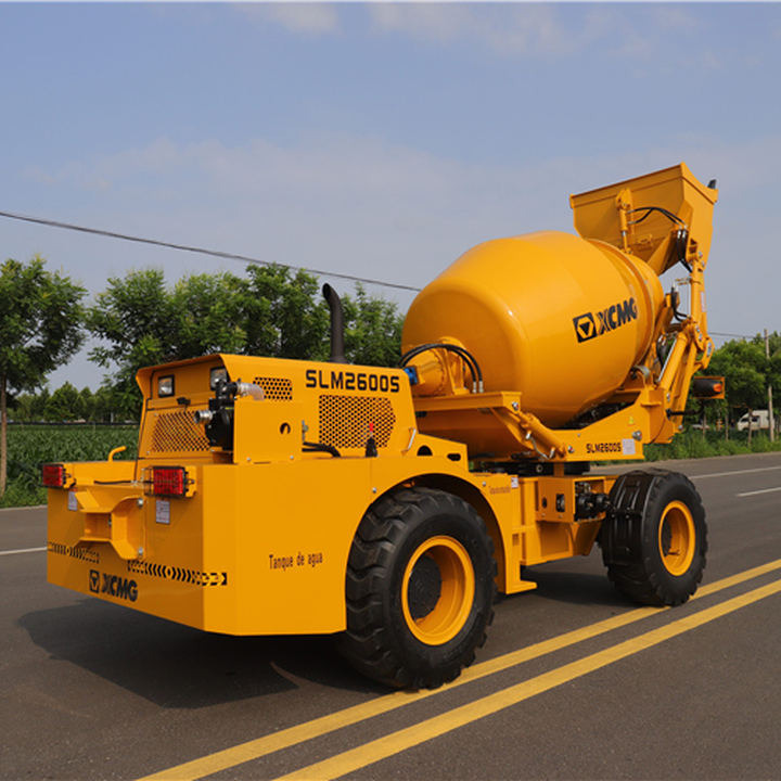 XCMG Official 2.6m3 Mini Diesel Self Loading Concrete Mixer - Camion malaxeur: photos 4 XCMG Official 2.6m3 Mini Diesel Self Loading Concrete Mixer - Camion malaxeur: photos 4