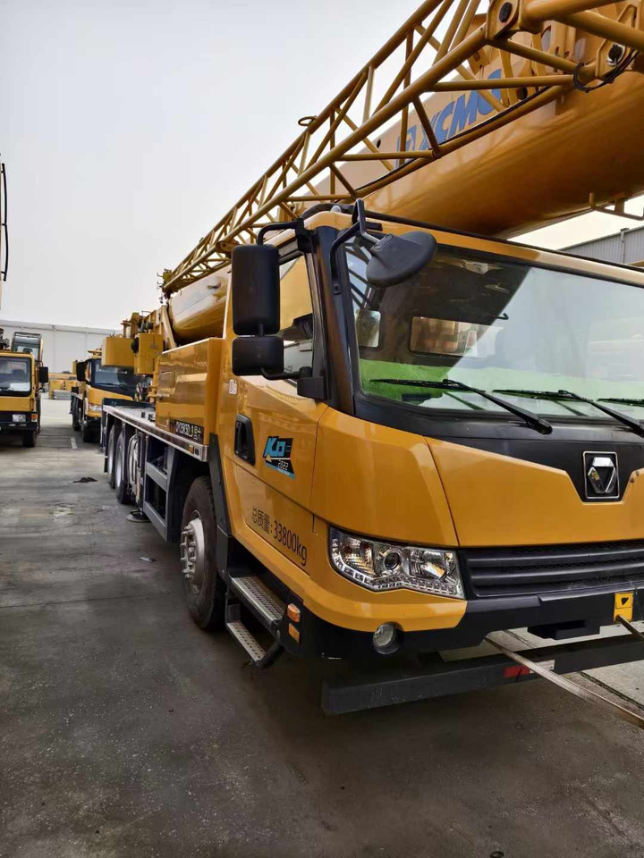 XCMG Official 25 Ton Small Truck Crane QY25K5D-3 Used Mobile Crane Machine With Cheap Price - Grue mobile: photos 2 XCMG Official 25 Ton Small Truck Crane QY25K5D-3 Used Mobile Crane Machine With Cheap Price - Grue mobile: photos 2