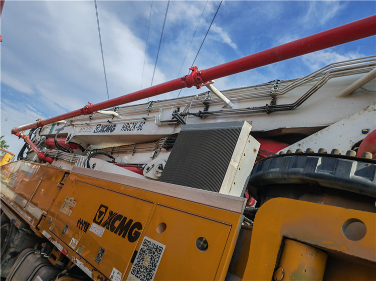 XCMG Official Hb62K 2018 Year Used Heavy Duty 58m Concrete Pump Truck - Camion pompe: photos 4 XCMG Official Hb62K 2018 Year Used Heavy Duty 58m Concrete Pump Truck - Camion pompe: photos 4