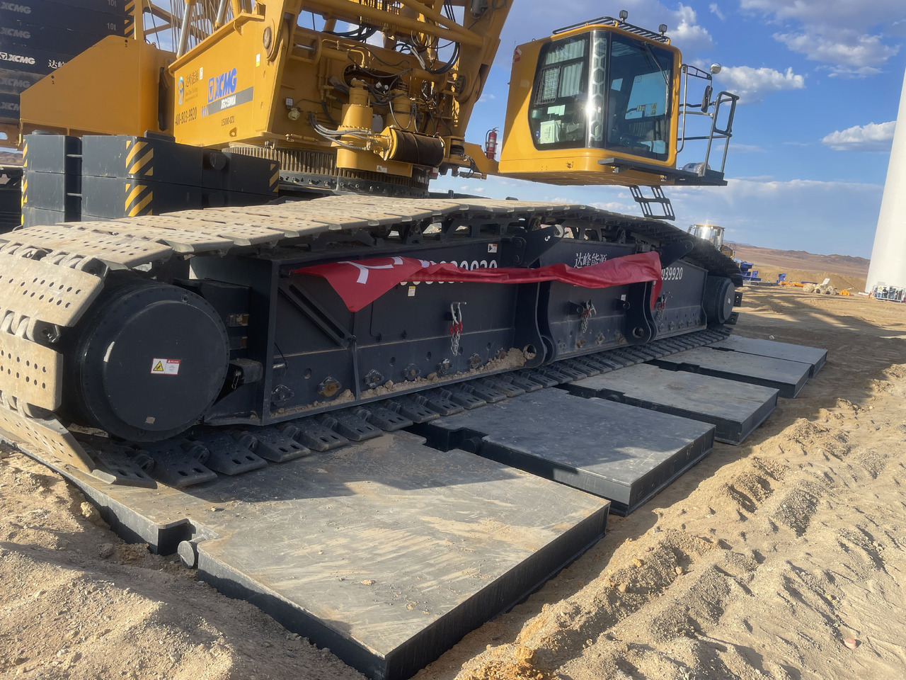 XCMG Official Heavy Duty Used Hydraulic Crane 1000 Ton XGC15000A Lattice Boom Tracked Crane Price - Grue sur chenilles: photos 4 XCMG Official Heavy Duty Used Hydraulic Crane 1000 Ton XGC15000A Lattice Boom Tracked Crane Price - Grue sur chenilles: photos 4