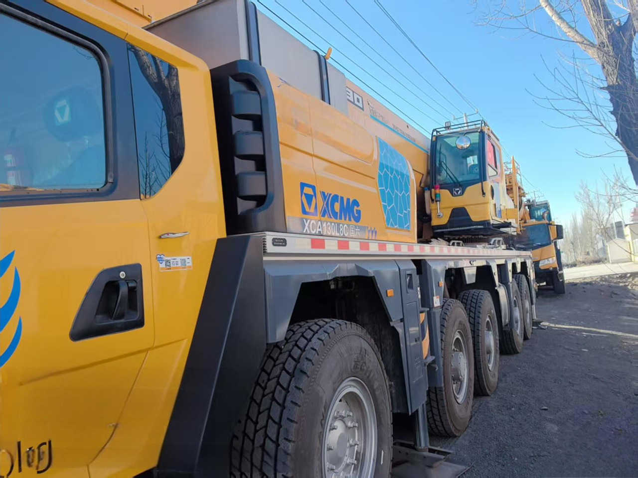 XCMG Official Second Hand Pickup Truck Crane XCA130L8C 130Ton Used All Terrain Cranes Hot Sale - Grue tout-terrain: photos 4 XCMG Official Second Hand Pickup Truck Crane XCA130L8C 130Ton Used All Terrain Cranes Hot Sale - Grue tout-terrain: photos 4