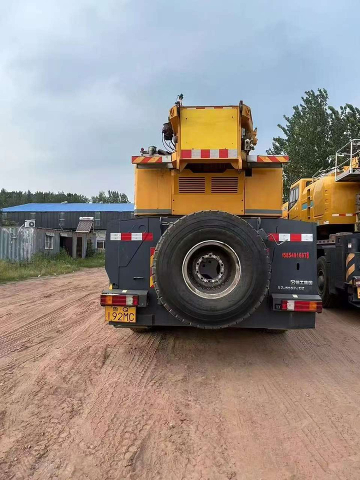 XCMG Official Used Boom Truck Crane XCA300 300t Diesel All Terrain Crane Best Sale - Grue tout-terrain: photos 4 XCMG Official Used Boom Truck Crane XCA300 300t Diesel All Terrain Crane Best Sale - Grue tout-terrain: photos 4