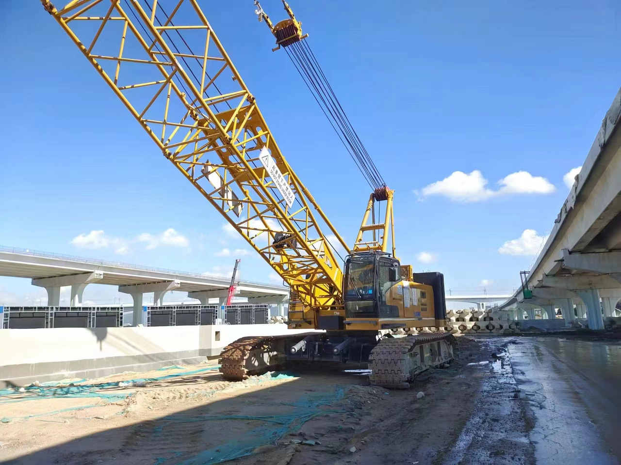 XCMG Official Used Crawler Crane 85 Ton XGC85 Used Mobile Crane With High Quality - Grue sur chenilles: photos 3 XCMG Official Used Crawler Crane 85 Ton XGC85 Used Mobile Crane With High Quality - Grue sur chenilles: photos 3