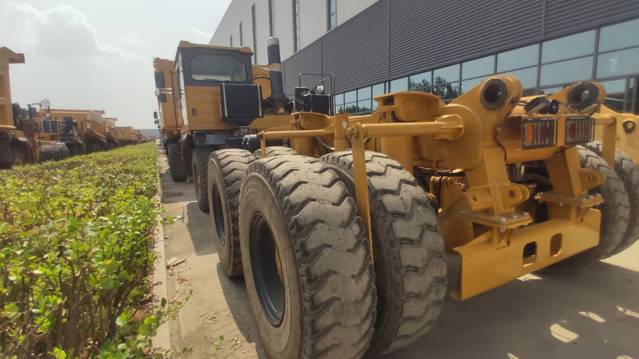 XCMG Official Used Mining Dump Trucks XDR80T 70 Ton Dumper Truck For Sale - Tombereau: photos 4 XCMG Official Used Mining Dump Trucks XDR80T 70 Ton Dumper Truck For Sale - Tombereau: photos 4