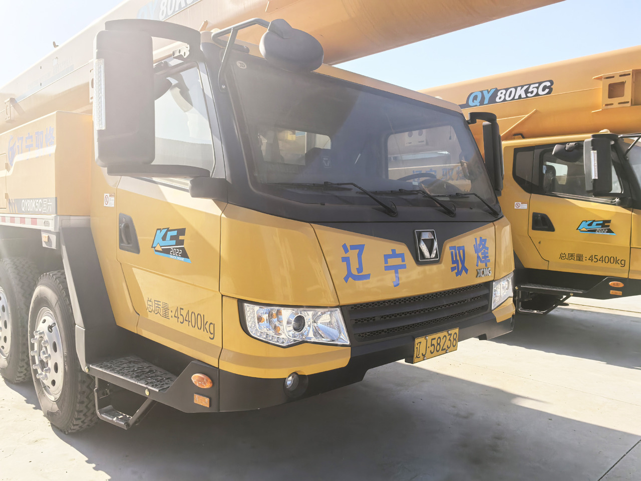 XCMG Official Used Truck-mounted Cranes QY80K5C 80Ton Mobile Cranes Price List - Grue mobile: photos 5 XCMG Official Used Truck-mounted Cranes QY80K5C 80Ton Mobile Cranes Price List - Grue mobile: photos 5