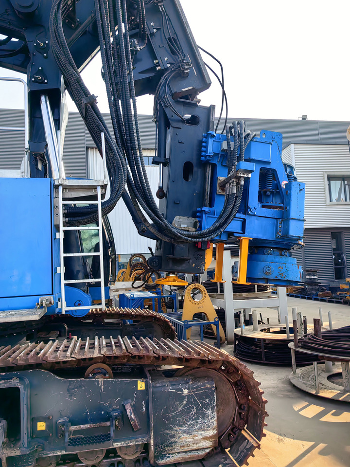 XCMG Official Used rotary drilling rig XR240E 80m Hydraulic Piling Rig Machine For Sale - Foreuse: photos 4 XCMG Official Used rotary drilling rig XR240E 80m Hydraulic Piling Rig Machine For Sale - Foreuse: photos 4