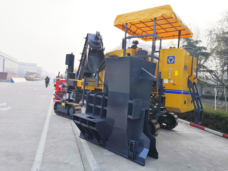 XCMG Official XGNC1800 Road Slipform Paver Concrete Curb Paver Machine - Machine à coffrage glissant: photos 3 XCMG Official XGNC1800 Road Slipform Paver Concrete Curb Paver Machine - Machine à coffrage glissant: photos 3