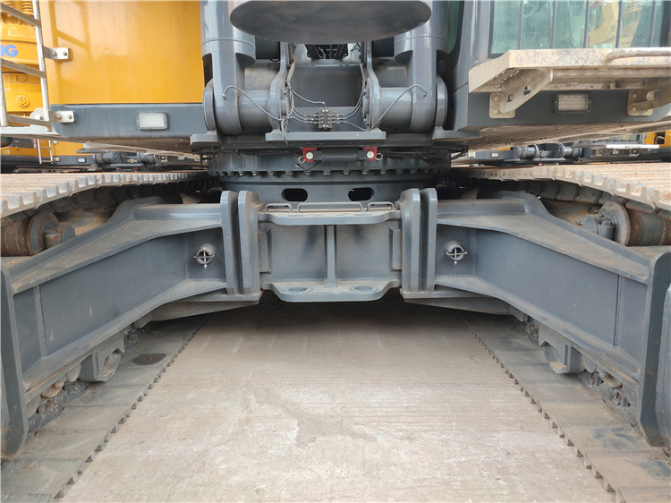 XCMG Official Xr360e Used Track Drilling Machine Used Rotary Drilling Rig Price - Foreuse: photos 4 XCMG Official Xr360e Used Track Drilling Machine Used Rotary Drilling Rig Price - Foreuse: photos 4