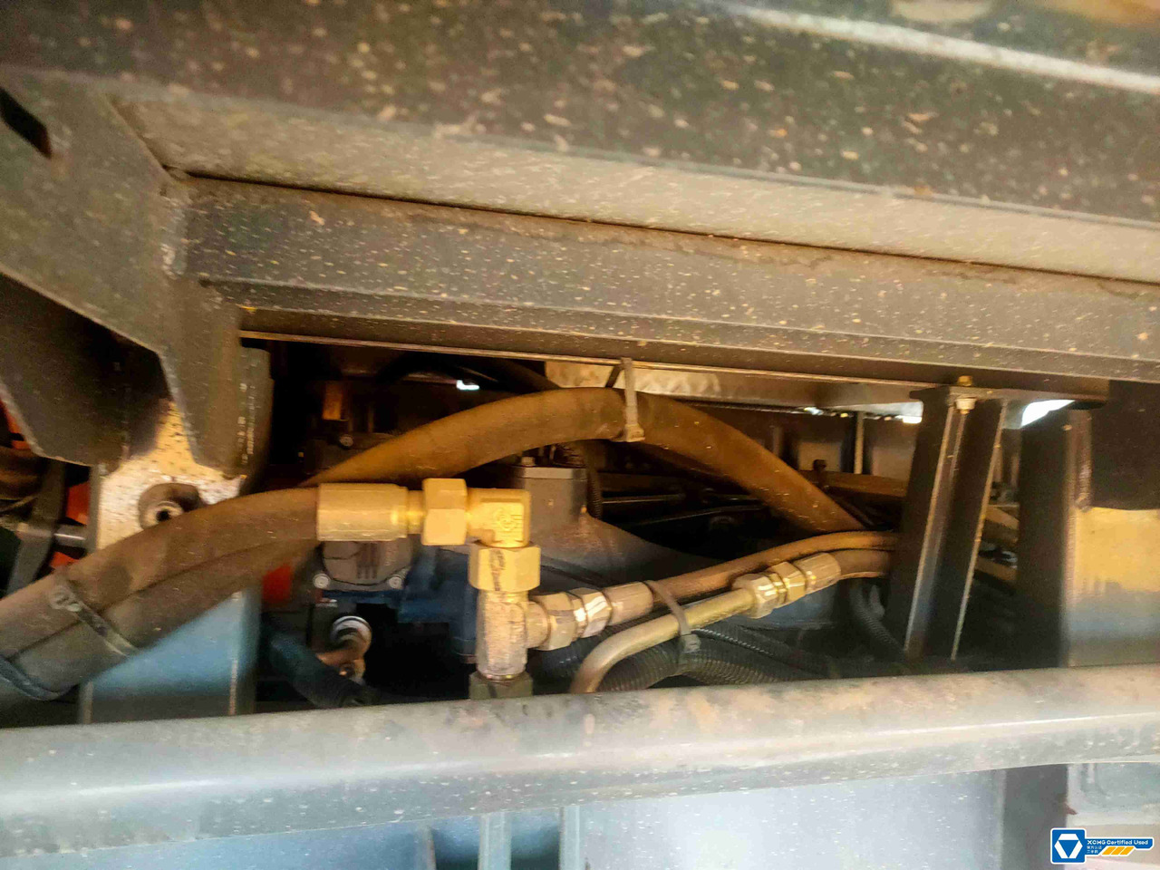 XCMG QY180K5C hydraulic telescopic boom diesel lift crane truck - Grue mobile: photos 2 XCMG QY180K5C hydraulic telescopic boom diesel lift crane truck - Grue mobile: photos 2