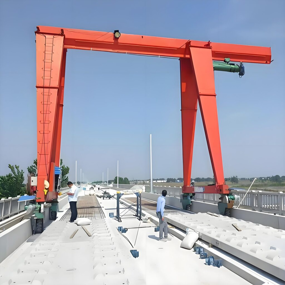 XCMG Single Girder Tyre Gantry Crane - Portique de manutention: photos 5 XCMG Single Girder Tyre Gantry Crane - Portique de manutention: photos 5