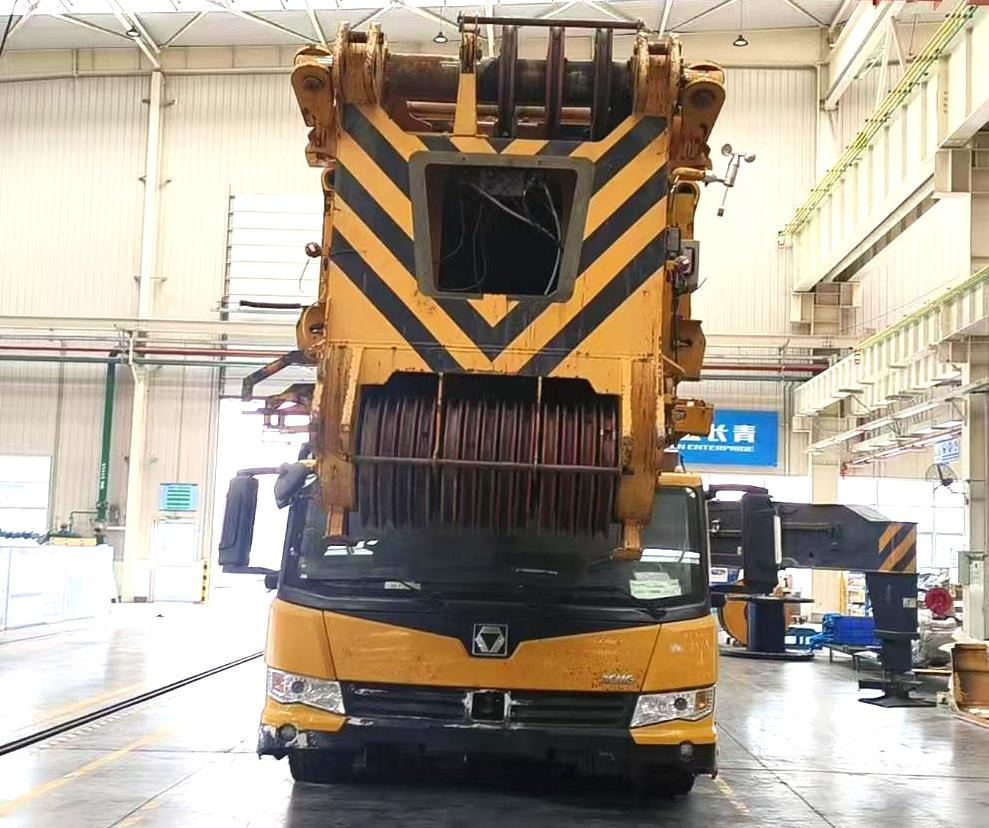 XCMG XCA550 550ton all terrain crane with diesel engine - Grue tout-terrain: photos 5 XCMG XCA550 550ton all terrain crane with diesel engine - Grue tout-terrain: photos 5