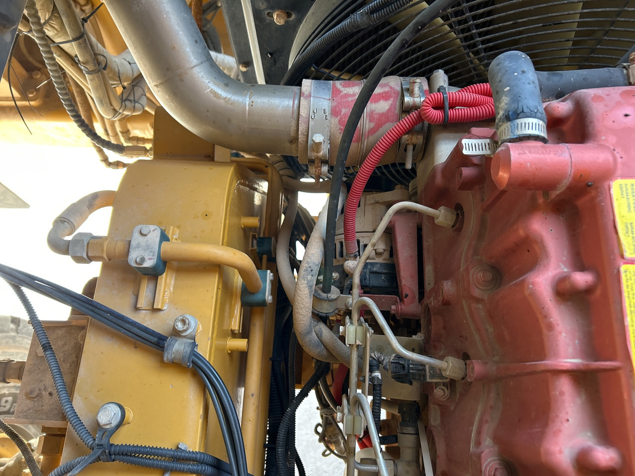 XCMG XDR85T large 85ton mining truck wheeled - Machine d'exploitation minière: photos 5 XCMG XDR85T large 85ton mining truck wheeled - Machine d'exploitation minière: photos 5