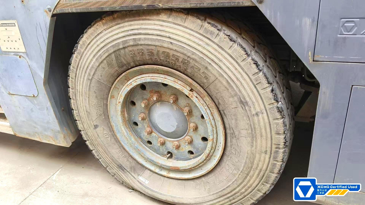 XCMG second hand large ton all terrain crane 650 ton QAY650 - Grue tout-terrain: photos 4 XCMG second hand large ton all terrain crane 650 ton QAY650 - Grue tout-terrain: photos 4