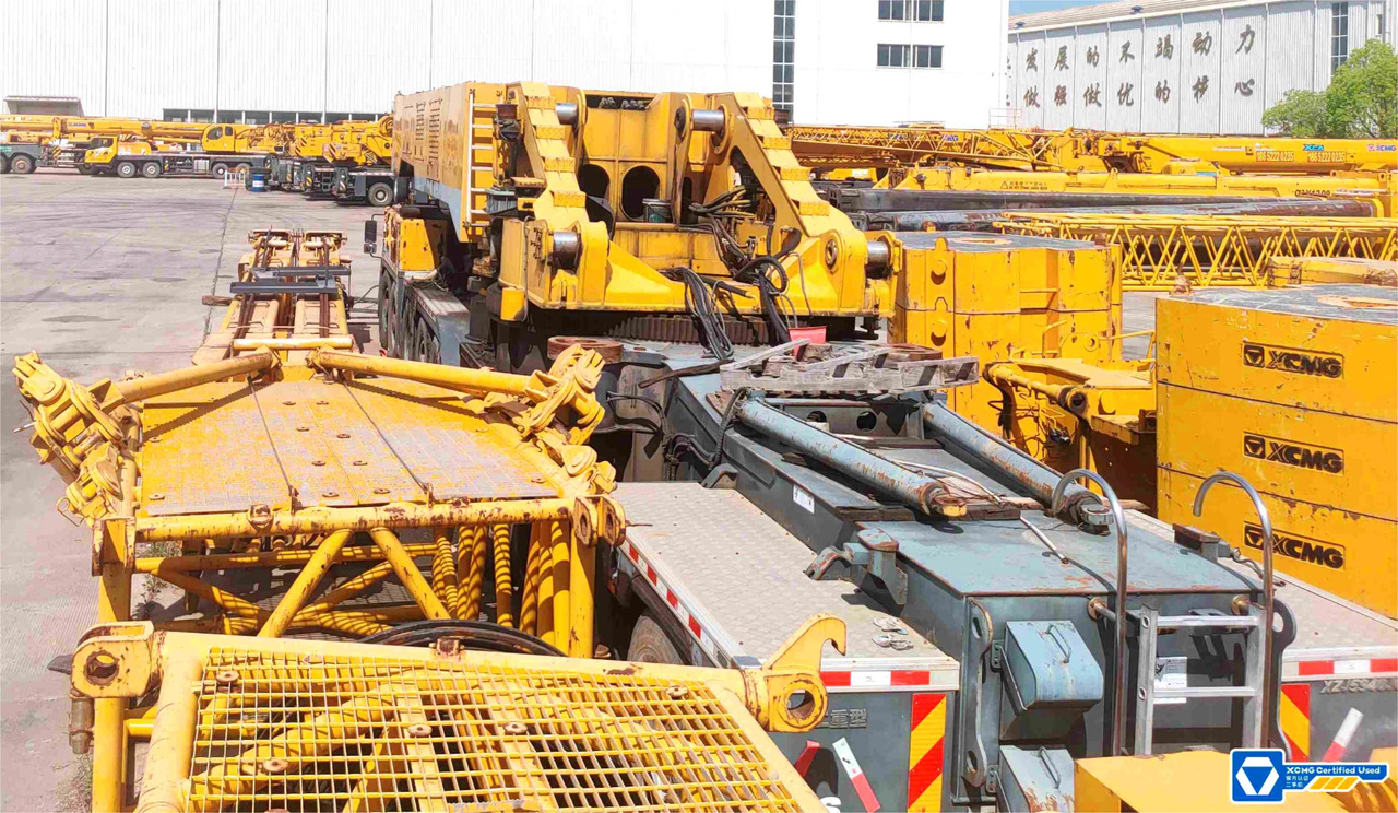 XCMG used 800ton all terrain crane heavy lifting machine price - Grue tout-terrain: photos 5 XCMG used 800ton all terrain crane heavy lifting machine price - Grue tout-terrain: photos 5