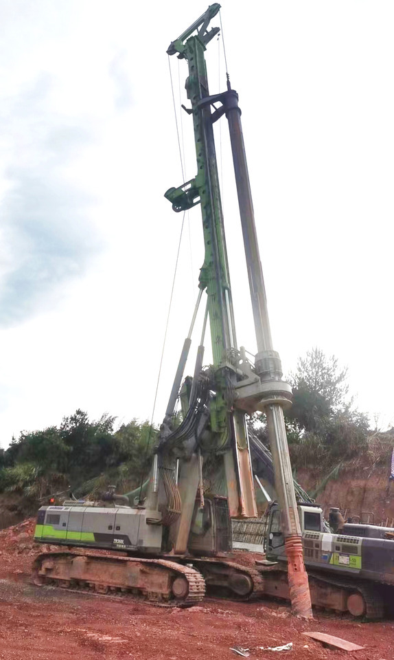 Zoomlion ZR360L used 2022 Rotary Drilling Rig price - Foreuse: photos 2 Zoomlion ZR360L used 2022 Rotary Drilling Rig price - Foreuse: photos 2