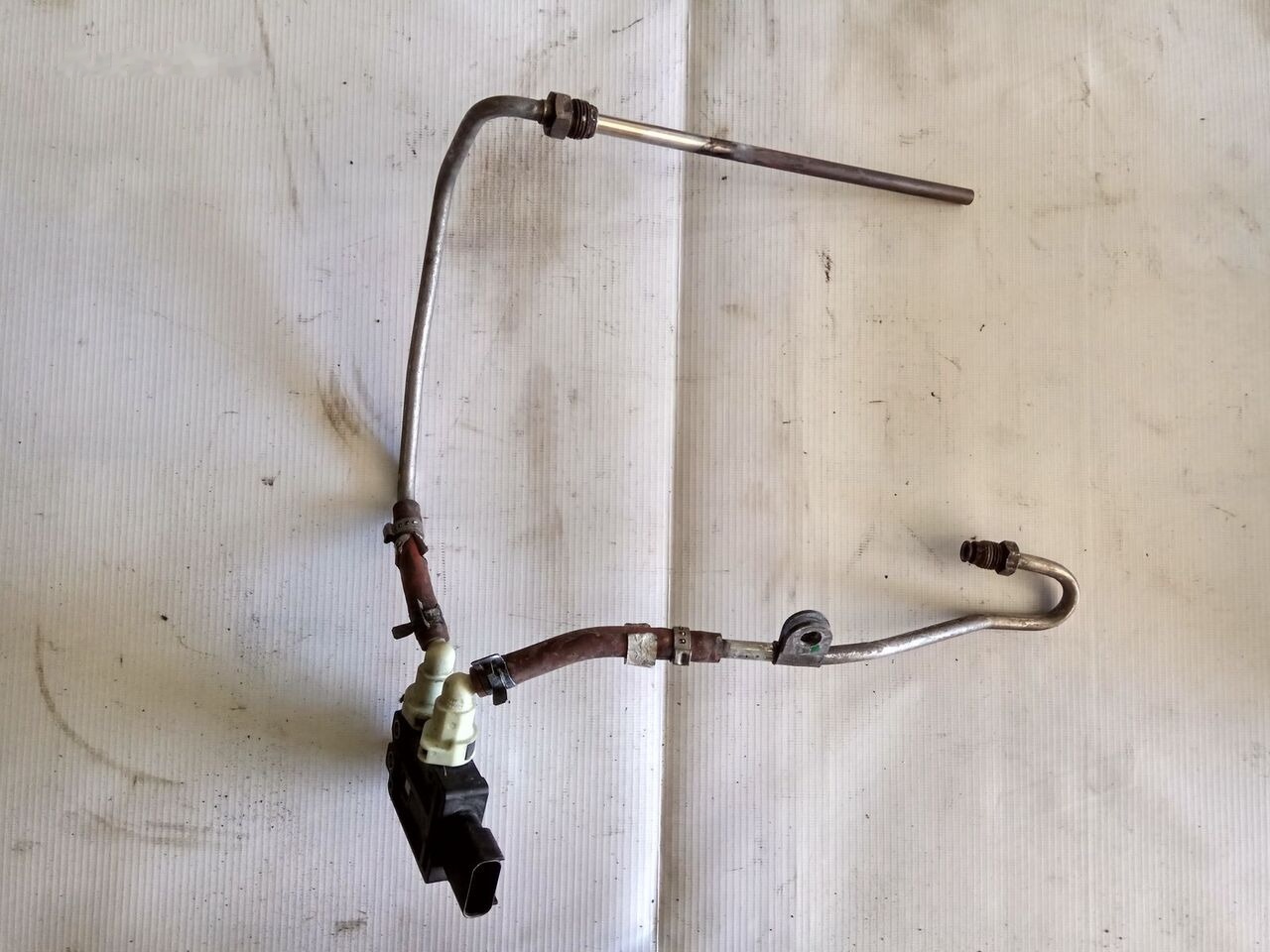 4307786 DAF XF 106 truck - Capteur pour Camion: photos 2 4307786 DAF XF 106 truck - Capteur pour Camion: photos 2