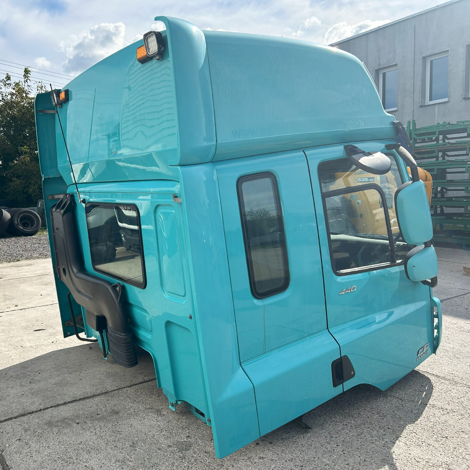 DAF CF EURO 6 SPACE CAB - Cabine: photos 4 DAF CF EURO 6 SPACE CAB - Cabine: photos 4