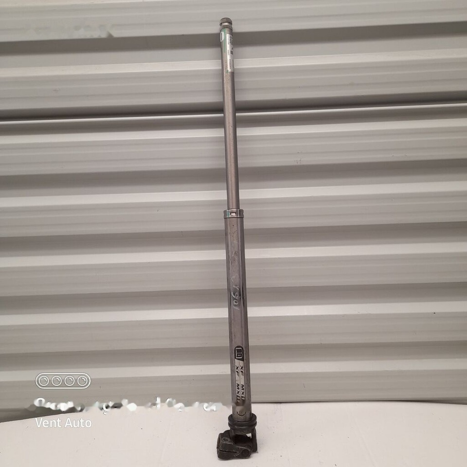 DAF XF 106 1925873 DAF 1925873 truck - Arbre à cardan pour Camion: photos 1 DAF XF 106 1925873 DAF 1925873 truck - Arbre à cardan pour Camion: photos 1