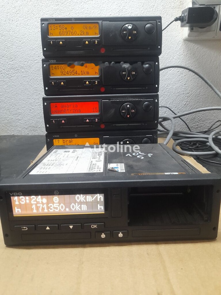 DAF XF 106 2136958 DAF XF 106 truck - Chronotachygraphe pour Camion: photos 1 DAF XF 106 2136958 DAF XF 106 truck - Chronotachygraphe pour Camion: photos 1