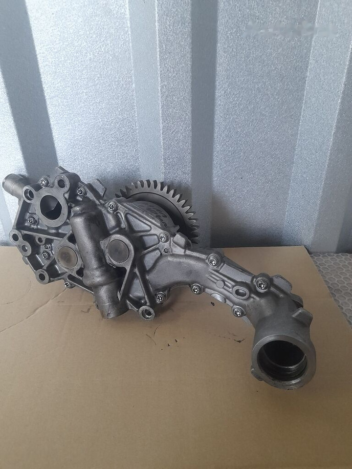 DAF XF 106 MX11 1955983 DAF XF 106 MX11 truck - Pompe à huile pour Camion: photos 4 DAF XF 106 MX11 1955983 DAF XF 106 MX11 truck - Pompe à huile pour Camion: photos 4