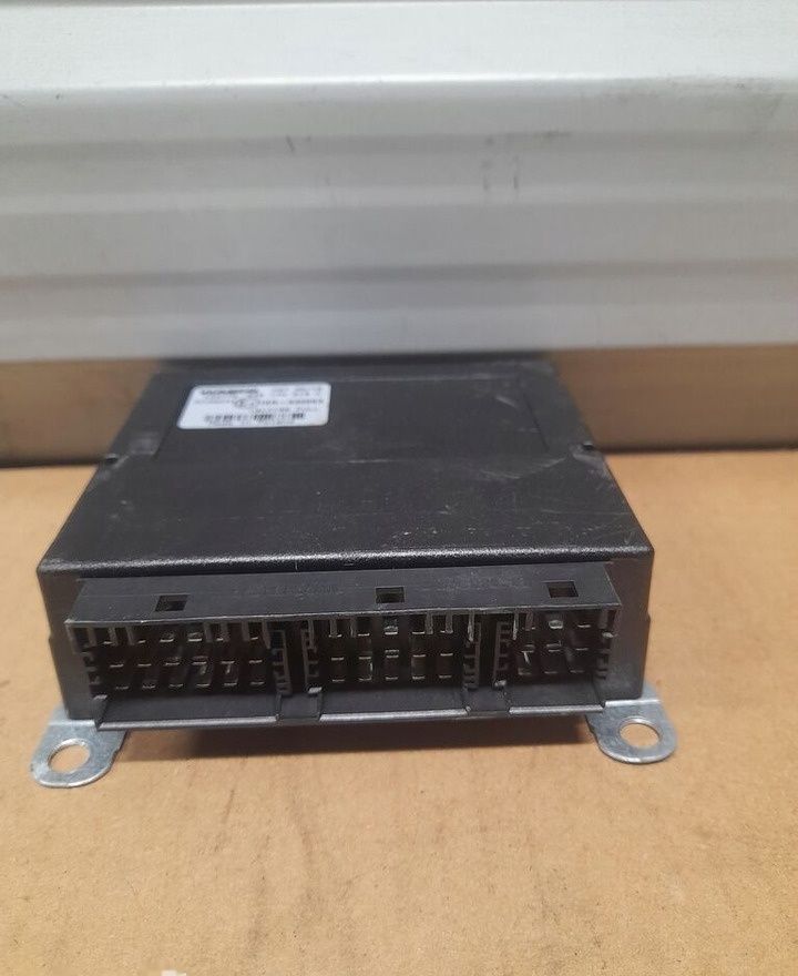 DAF XF 106 - Bloc de gestion pour Camion: photos 3 DAF XF 106 - Bloc de gestion pour Camion: photos 3