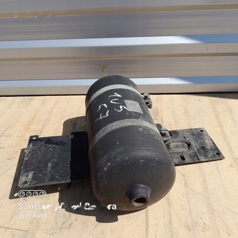 DAF XF 1065 1733548 DAF 1733548 truck - Pièces de frein pour Camion: photos 2 DAF XF 1065 1733548 DAF 1733548 truck - Pièces de frein pour Camion: photos 2