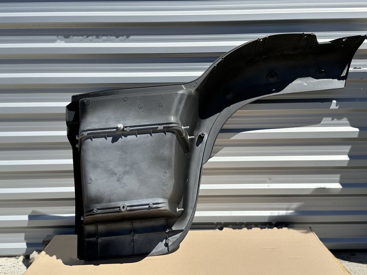 IVECO EUROCARGO 504039202 - Marchepied pour Camion: photos 2 IVECO EUROCARGO 504039202 - Marchepied pour Camion: photos 2