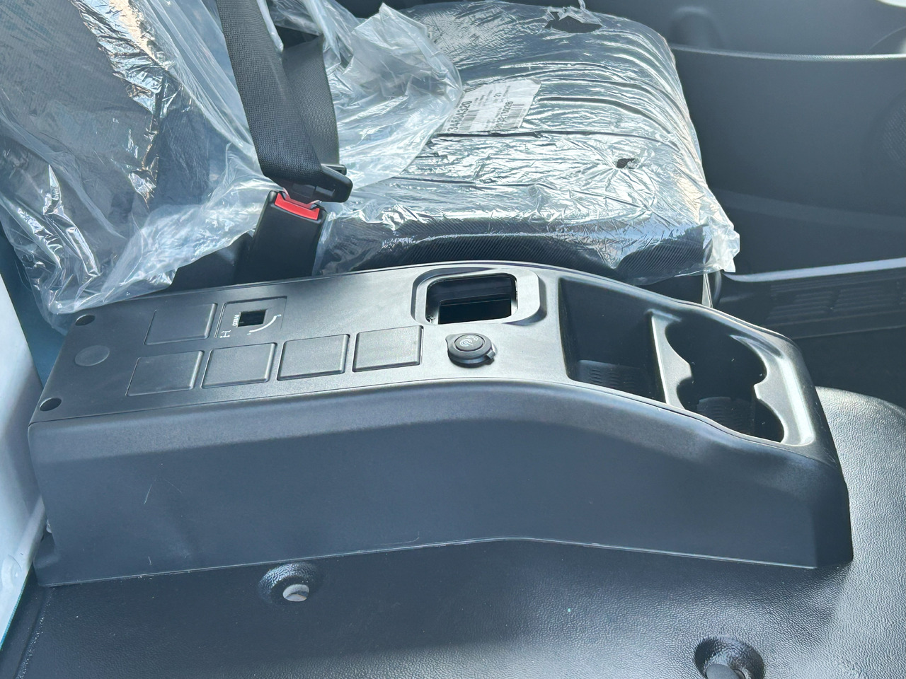 Cabine pour Voiture neuf IVECO Eurocargo 75 DAY cabine Fahrerhaus Cab 2025: photos 28