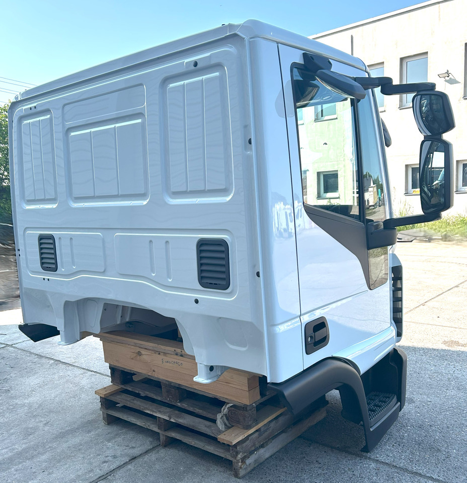 Cabine pour Voiture neuf IVECO Eurocargo 75 DAY cabine Fahrerhaus Cab 2025: photos 7