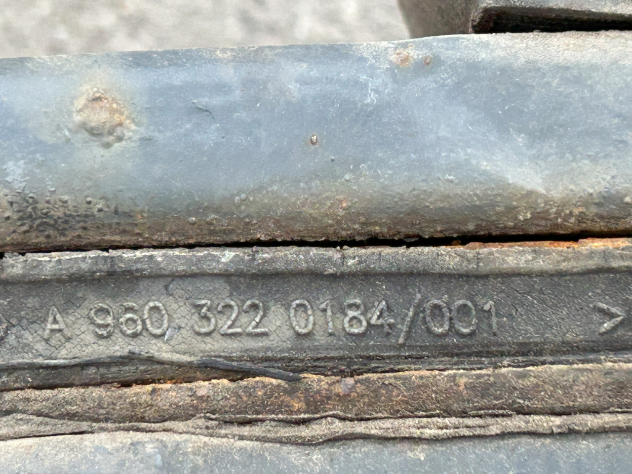 MERCEDES 2-LEAF SPRING MERCEDES ACTROS - Suspension du ressort: photos 3 MERCEDES 2-LEAF SPRING MERCEDES ACTROS - Suspension du ressort: photos 3