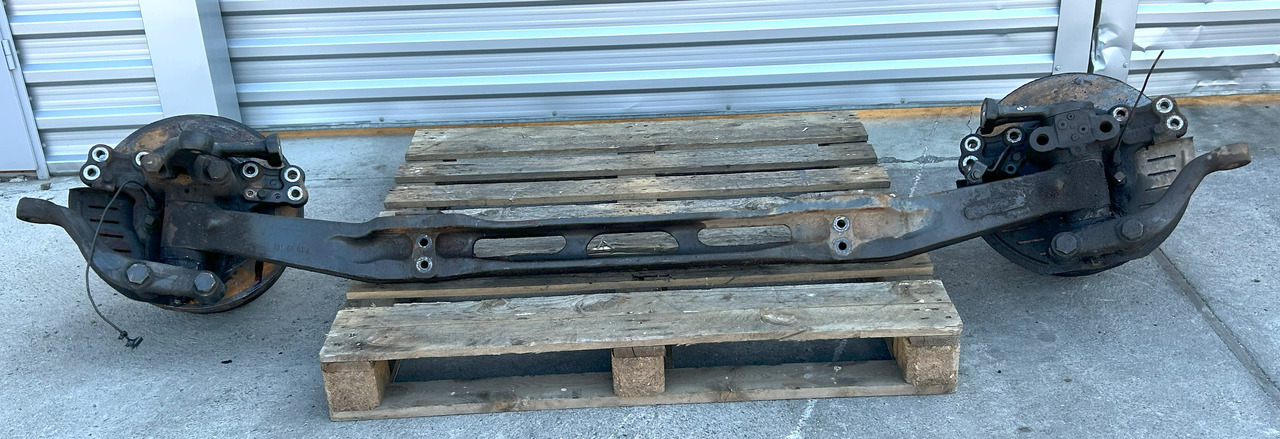 MERCEDES AROCS MP4 AXLE + HUBS FRONT - Suspension: photos 1 MERCEDES AROCS MP4 AXLE + HUBS FRONT - Suspension: photos 1