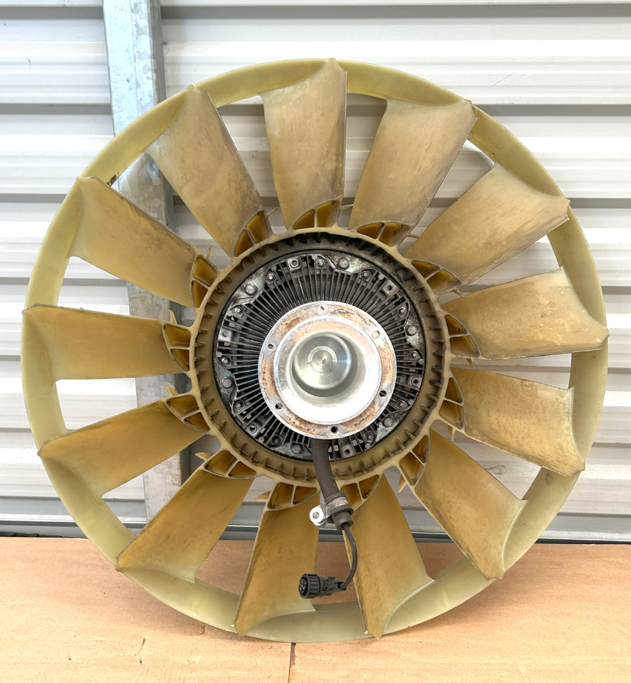 MERCEDES-BENZ VISCOT CLUTCH + FAN ACTROS MP4 - Ventilateur pour Camion: photos 3 MERCEDES-BENZ VISCOT CLUTCH + FAN ACTROS MP4 - Ventilateur pour Camion: photos 3