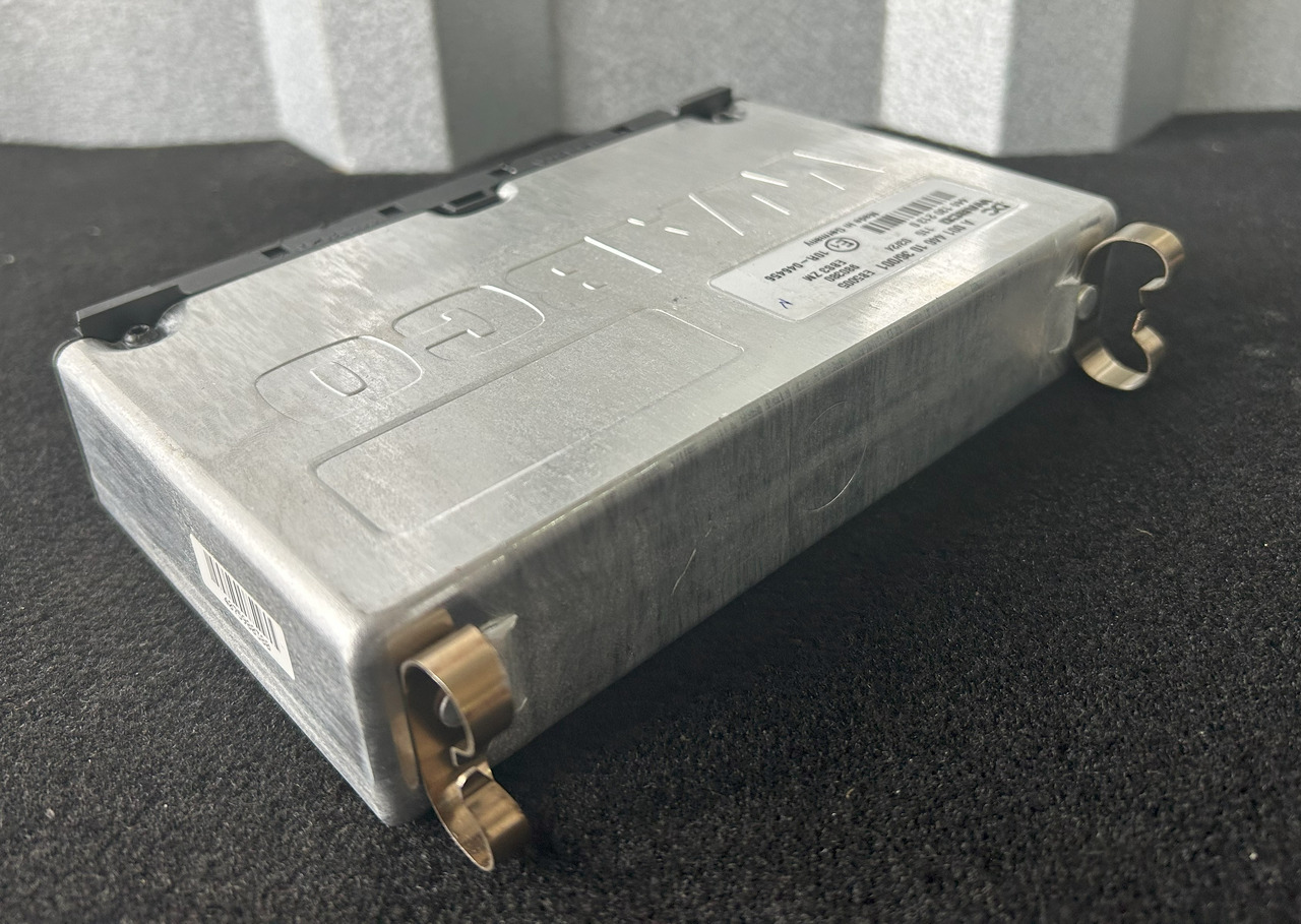 MERCEDES EBS CONTROLLER AROCS MP4 - Bloc de gestion: photos 4 MERCEDES EBS CONTROLLER AROCS MP4 - Bloc de gestion: photos 4