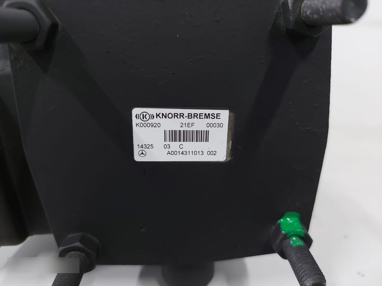 Mercedes-Benz ACTROS MP4 EBS Trailer Control Module K000920 Mercedes-Benz ACTROS MP4 truck - Valve de frein pour Camion: photos 3 Mercedes-Benz ACTROS MP4 EBS Trailer Control Module K000920 Mercedes-Benz ACTROS MP4 truck - Valve de frein pour Camion: photos 3
