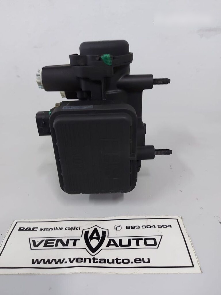 Mercedes-Benz ACTROS MP4 EBS Trailer Control Module K000920 Mercedes-Benz ACTROS MP4 truck - Valve de frein pour Camion: photos 4 Mercedes-Benz ACTROS MP4 EBS Trailer Control Module K000920 Mercedes-Benz ACTROS MP4 truck - Valve de frein pour Camion: photos 4