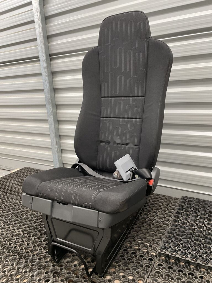 Mercedes-Benz ATEGO PASSANGER'S NEW Mercedes-Benz ATEGO PASSANGER'SEAT - Siège pour Camion: photos 3 Mercedes-Benz ATEGO PASSANGER'S NEW Mercedes-Benz ATEGO PASSANGER'SEAT - Siège pour Camion: photos 3