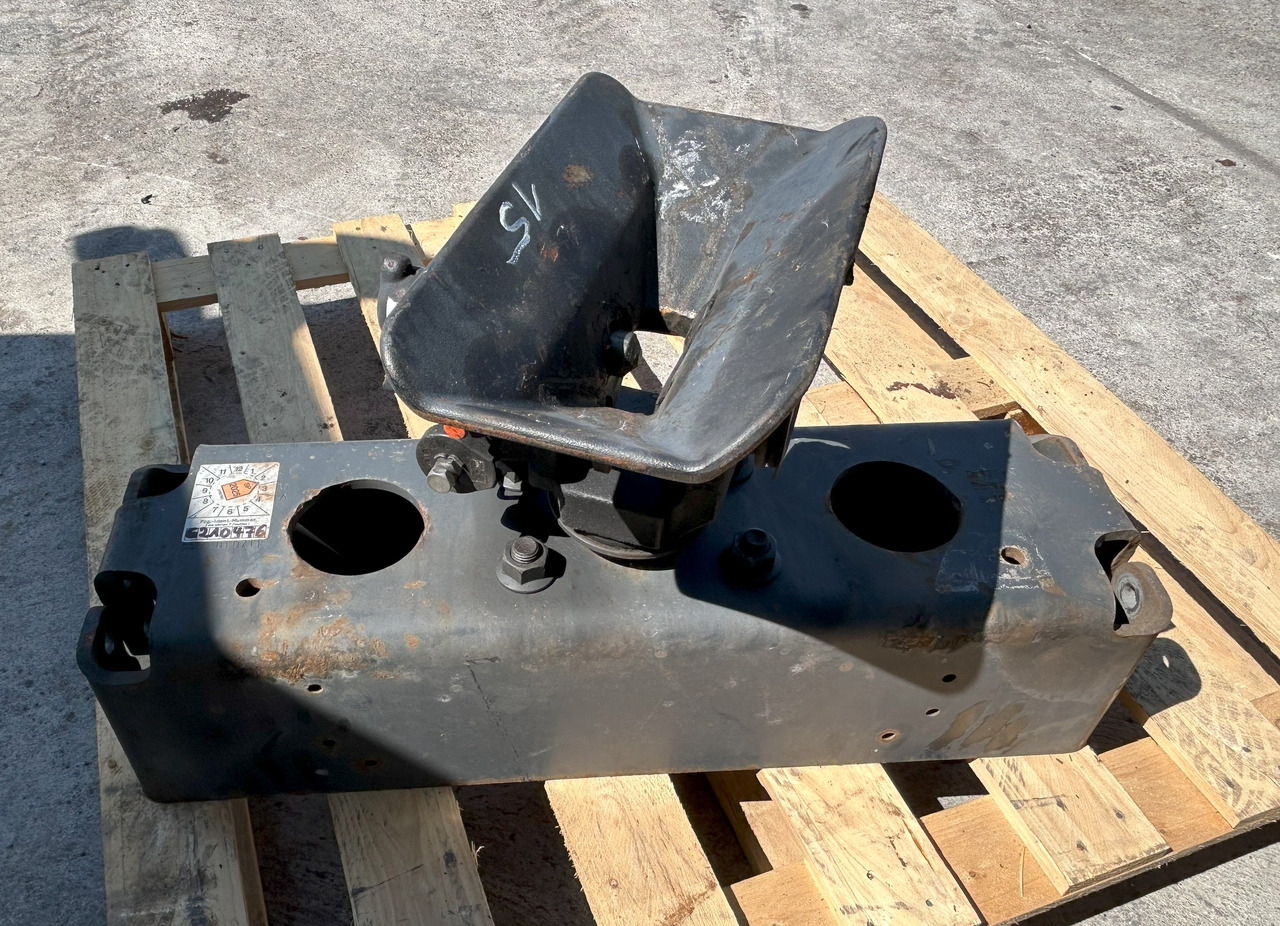 ROCKINGER RO 400 G145HOOK AUTOMATIC COUPLING  RO400A46001   DAF XF 106 - Pièce universelle pour Camion: photos 5 ROCKINGER RO 400 G145HOOK AUTOMATIC COUPLING  RO400A46001   DAF XF 106 - Pièce universelle pour Camion: photos 5