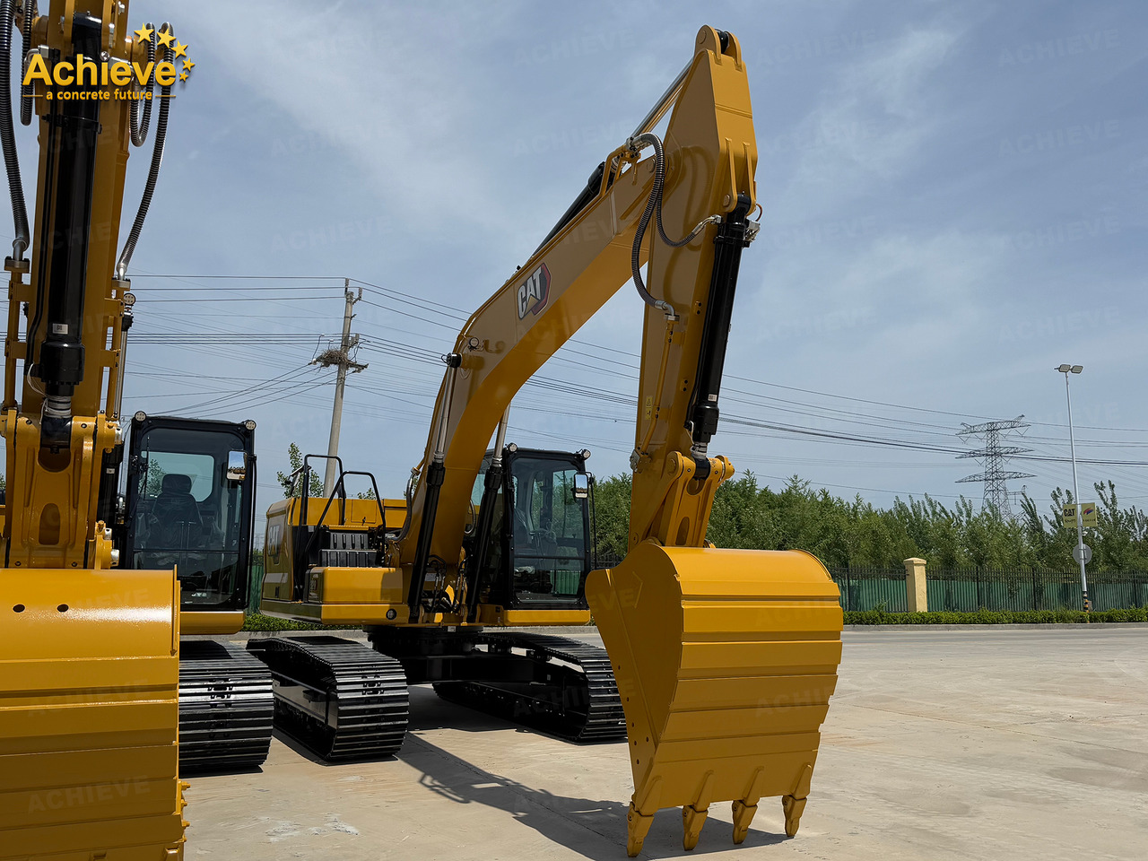 Caterpillar Medium Excavators 320Tier3 NEW 2025 128.5 kW 20ton【ACHIEVE】 TOP CONDITION!!! - Pelle sur chenille: photos 1 Caterpillar Medium Excavators 320Tier3 NEW 2025 128.5 kW 20ton【ACHIEVE】 TOP CONDITION!!! - Pelle sur chenille: photos 1